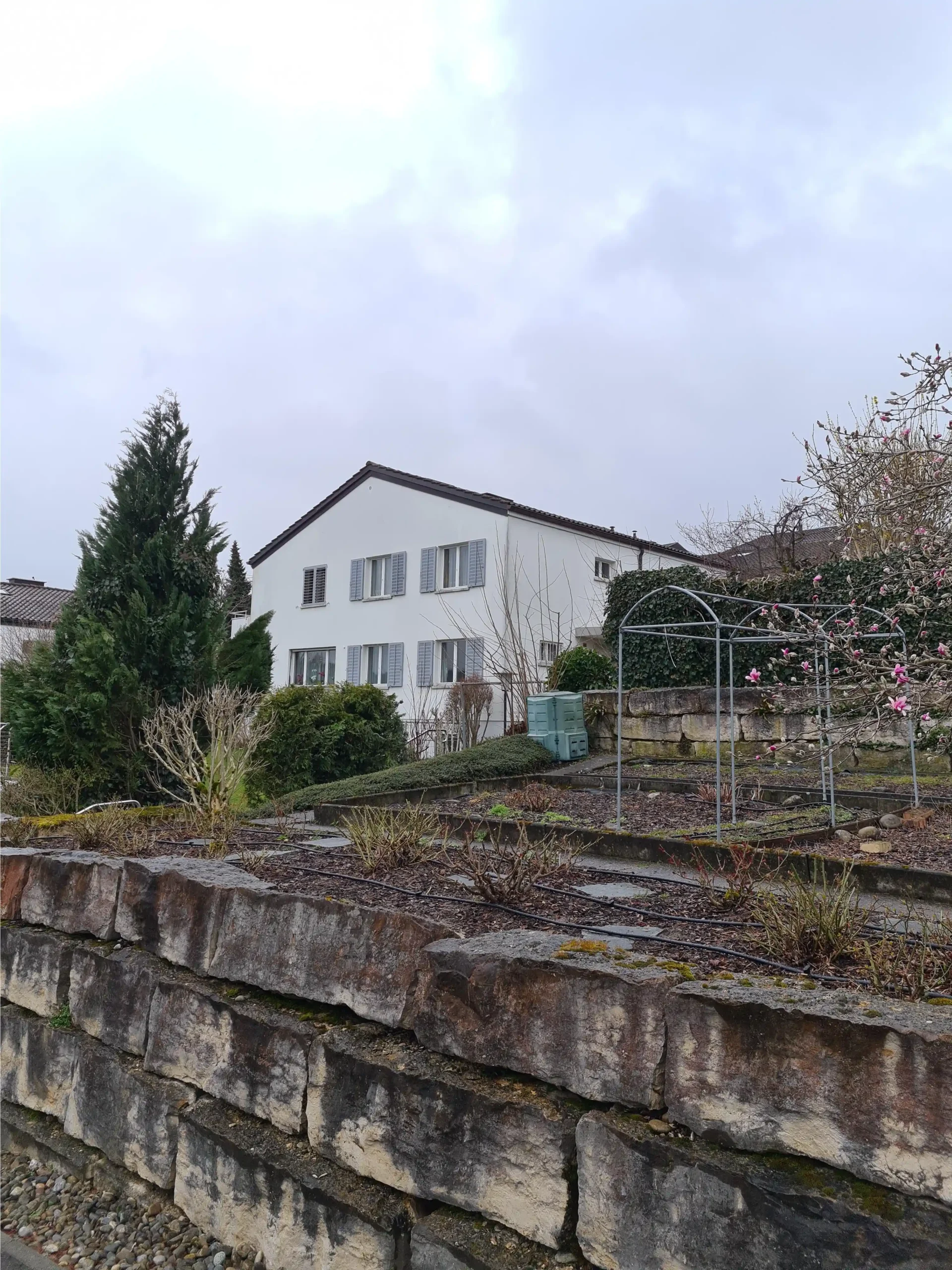 Wärmeerzeugerersatz und neu Hezkörper EFH